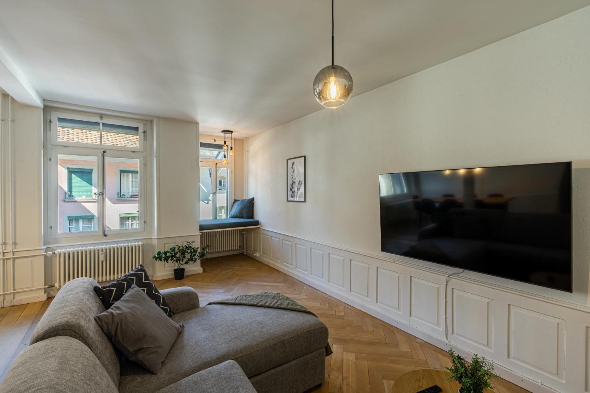 Historische Wohnung Im Herzen Der Thuner Altstadt المظهر الخارجي الصورة